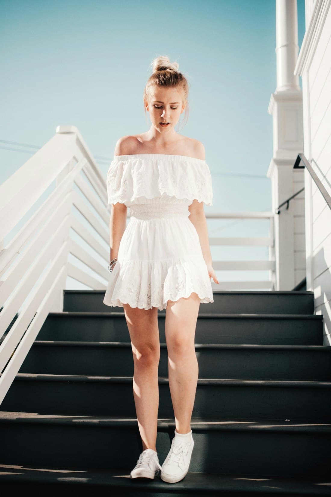 Fırfırlı Keten Mini Elbise